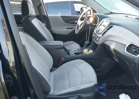 2019 Chevrolet Equinox Ls z USA, uszkodzony, nr VIN 3GNAXHEV7KL303812